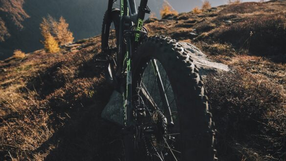 mountain bike accessories scaled